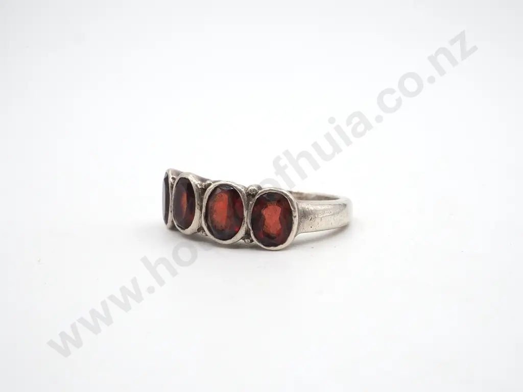 Vintage Sterling Silver Four Garnet Ring Image 1++