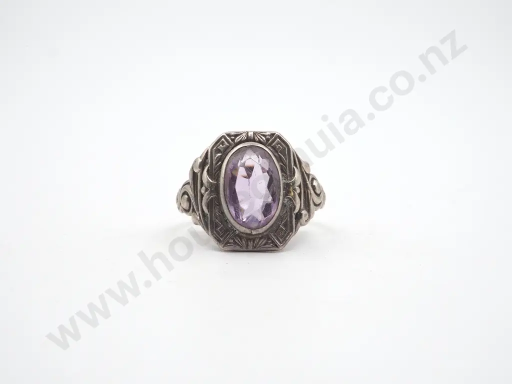 Decorative Sterling Silver & Amethyst Ring Image 1++