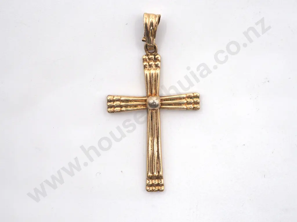 Vintage 14ct Gold Cross Image 1++