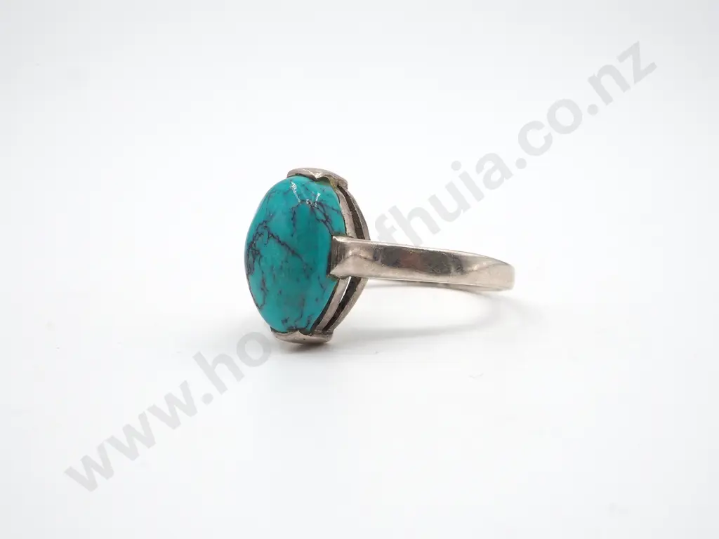 Sterling Silver & Turqoise Ring Image 1++