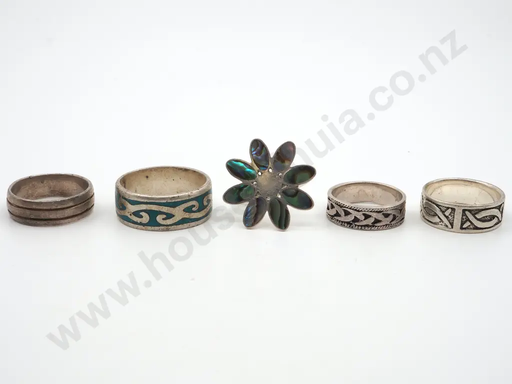 Five Sterling Silver Rings. One with attached Paua Shell Flower Image 1++