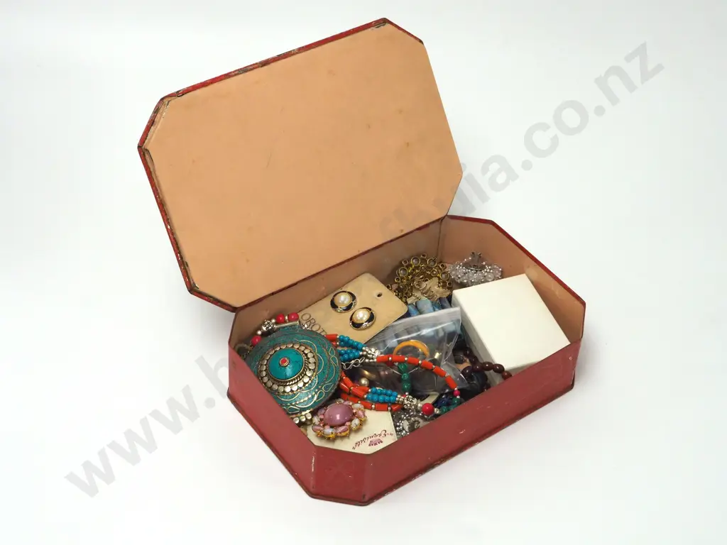 Large Tin of Costume Jewellery Including Oroton Earrings, Costume Brooches, Navajo Indian Decorative Necklace Image 1++