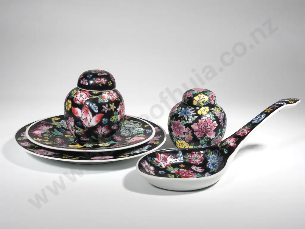 Two Lidded Ginger Jars, w Two Matching Plates & One Spoon Rest Image 1++
