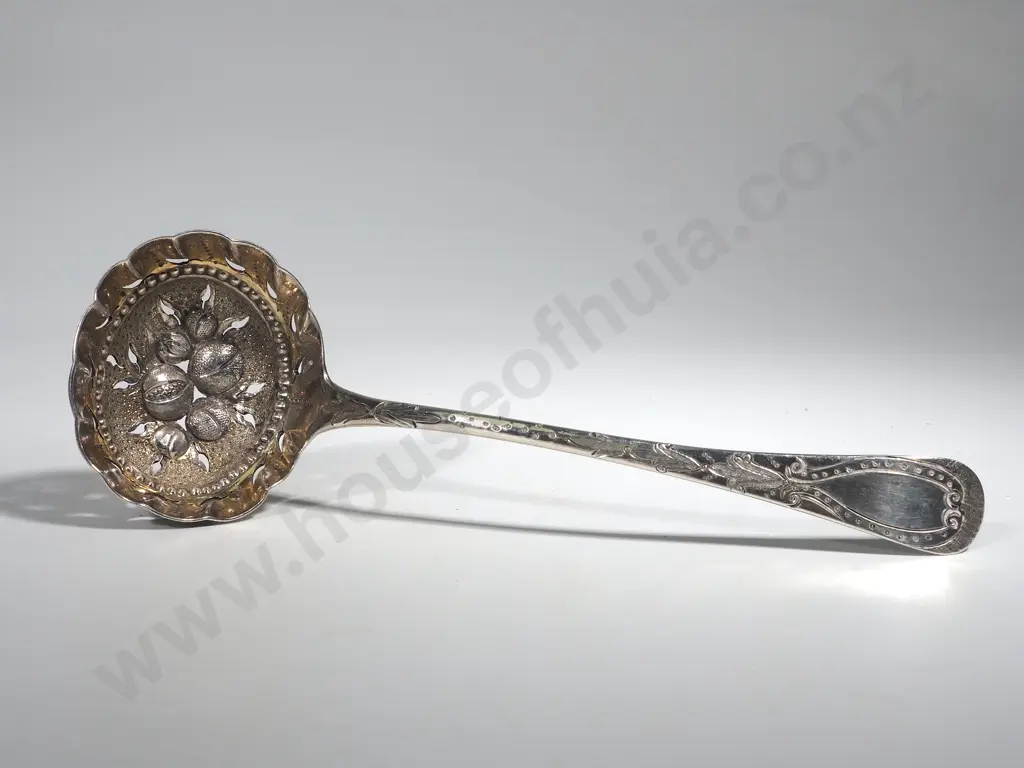 Georgian Sterling Silver Berry Spoon / Sugar Sifter Image 1++