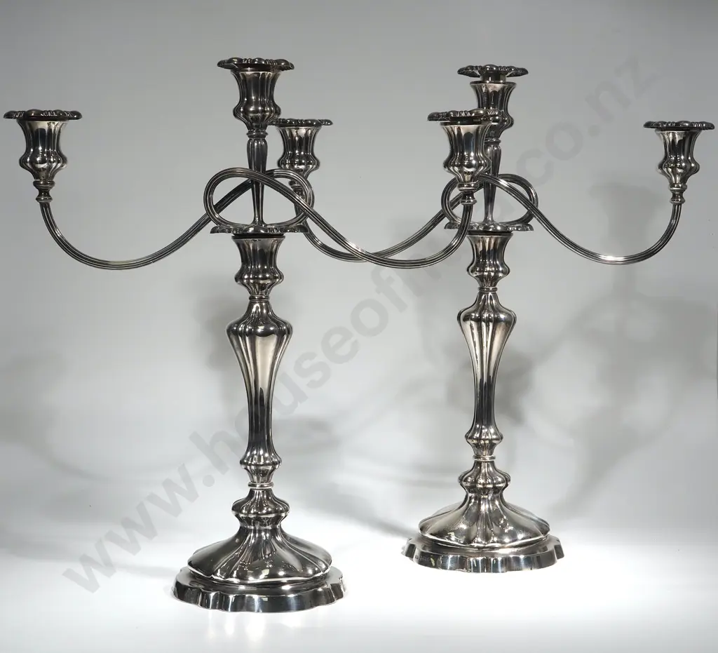 Impressive Pair of Sterling Silver Candelabra - 1904 - Elkington & Co Image 1++