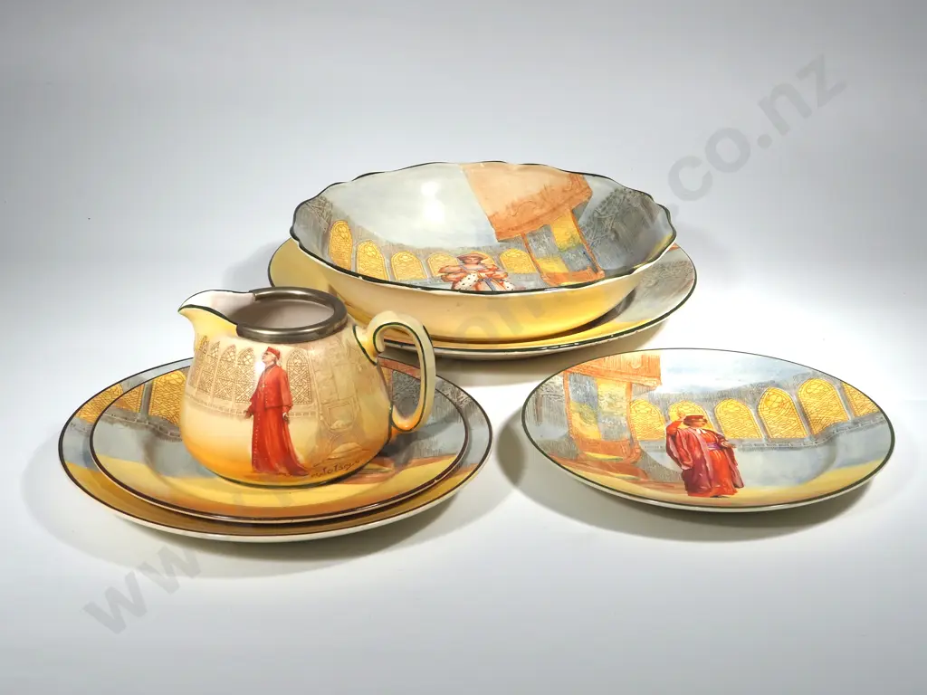 Assorted Lot of Royal Doulton Series Ware in the Shakespeare Pattern Image 1++