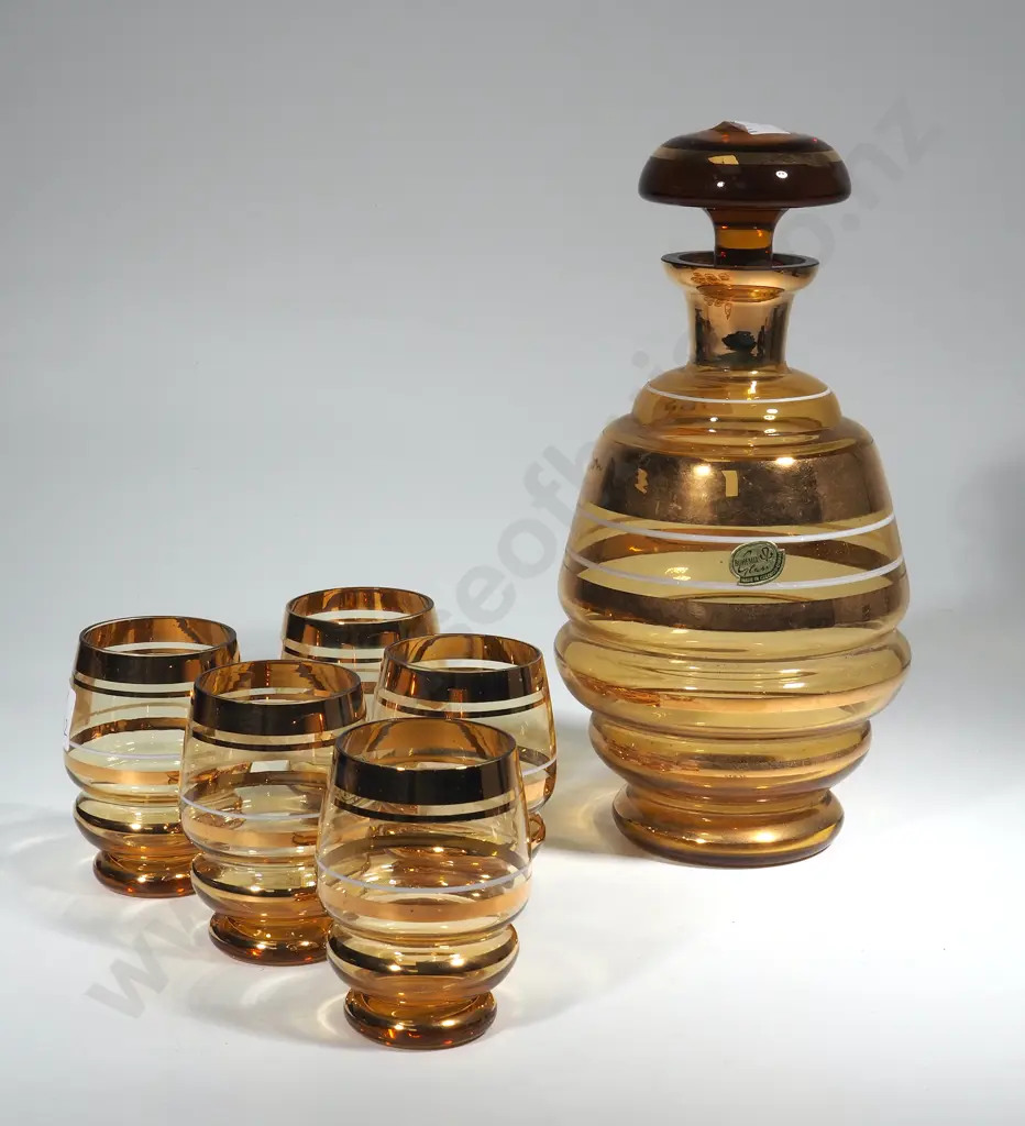 Mid Century Amber & Gilt Decanter w White Stripes & Five Glasses Image 1++