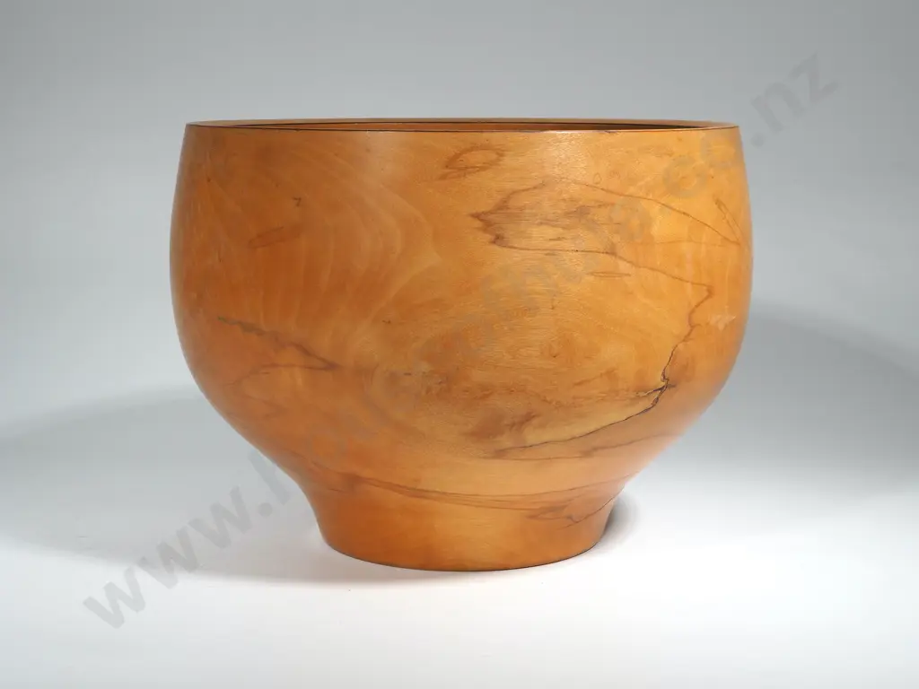 Vintage Wooden Handcrafted Sycamore Bowl Image 1++