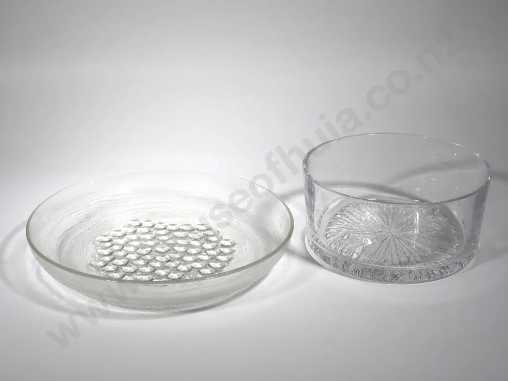 Glass Bowl & Glass Serving Dish Image 1++