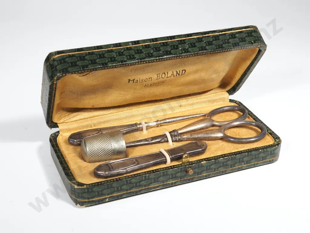 Cased Mason Bolland Sterling Silver Manicure Set Image 1++