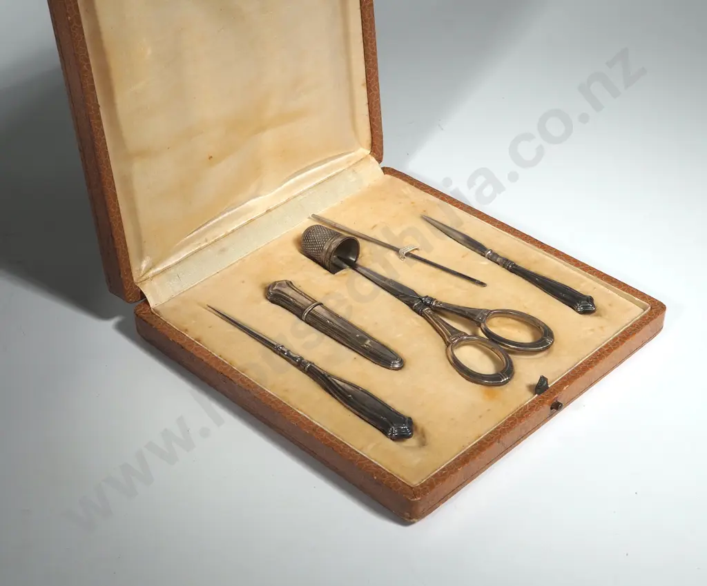 Cased Sterling Silver Manicure Set - Missing One Piece Image 1++
