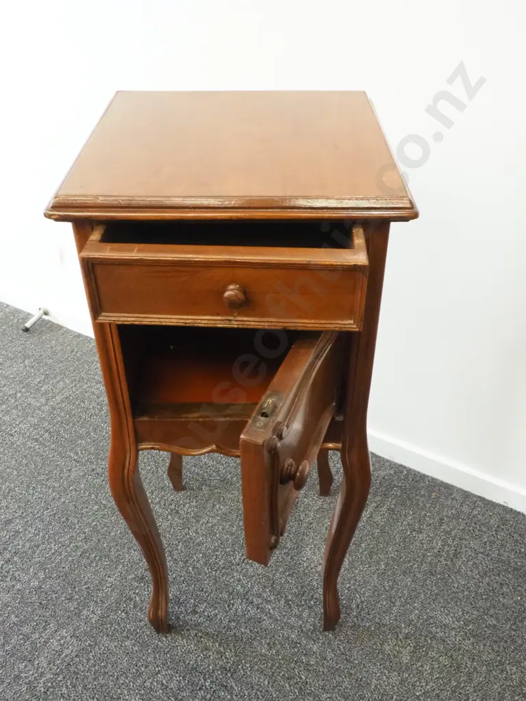 French Mahogany Bedside Bedside Cabinet With A Cupboard Below A Single Drawer  Image 1++