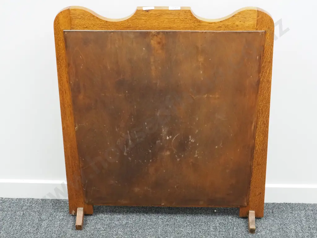 Arts & Crafts Oak Fire Screen ( Good Condition)  Image 1++