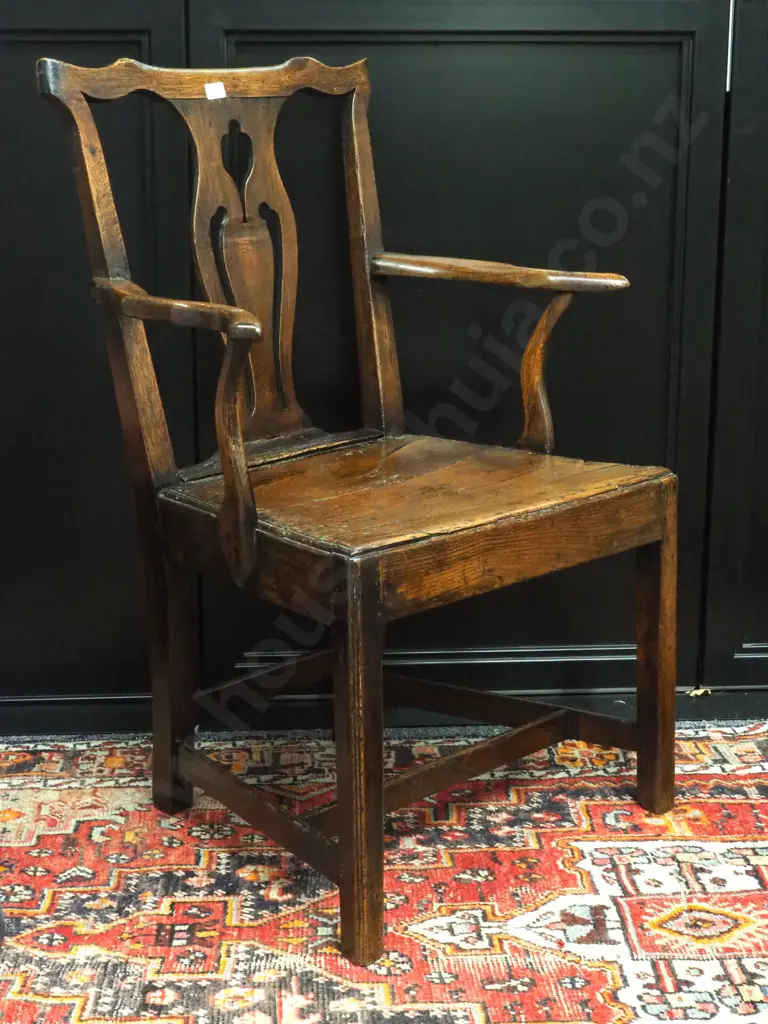 Georgian Oak Carver w Pierced Back Splat Image 1++