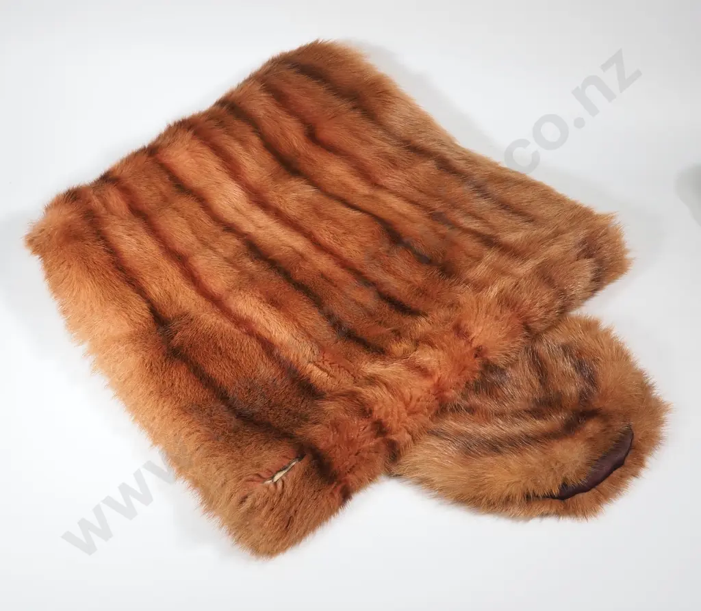 Vintage Fur Shawl Image 1++