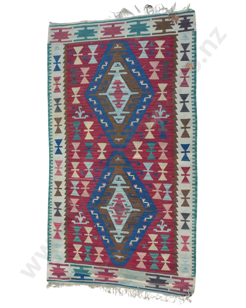 Vintage Kilim Carpet Image 1++