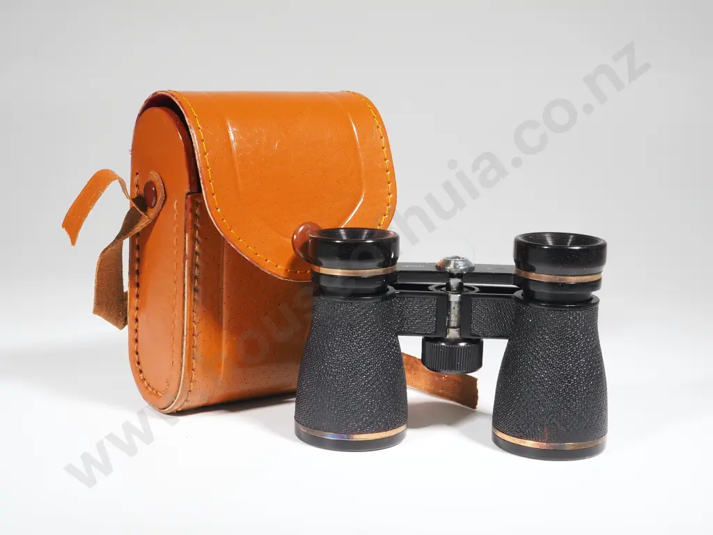 Vintage Binoculars In a Leather Case  Image 1++