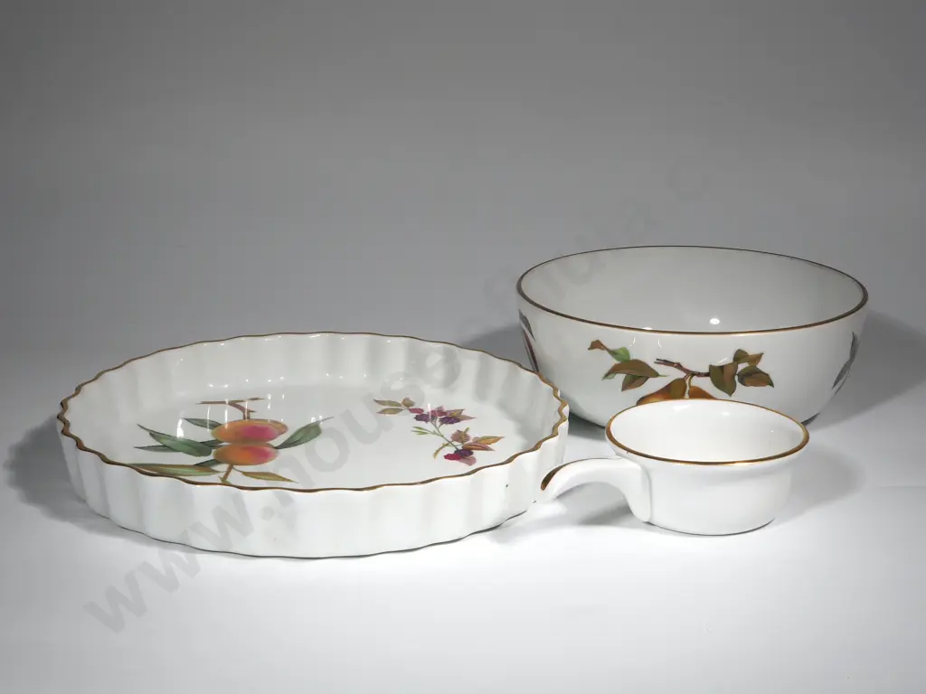 Worcester Evesham Tart Dish, Bowl & Ramekin Image 1++