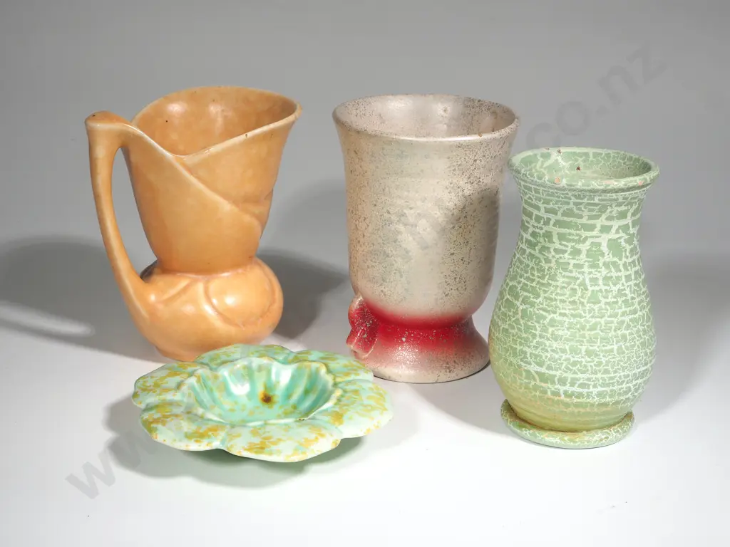 Four Pieces of English China  Image 1++