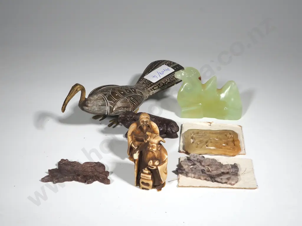 A Collection of Jade & Soapstone Figures including Two Imitation Netsuke Image 1++