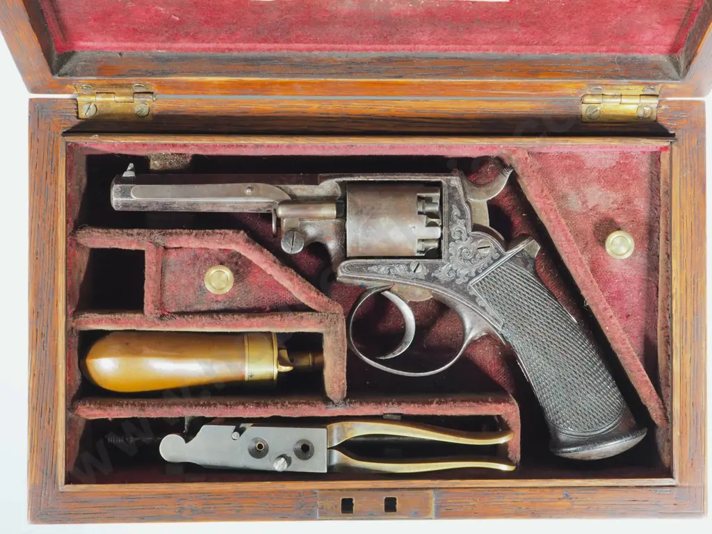 Cased Beaumont Adams .22 Calibre Pistol by Edwards of London & Accoutrements Image 1++