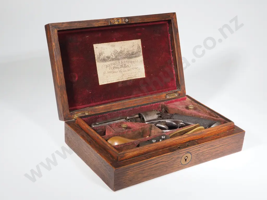 Cased Beaumont Adams .22 Calibre Pistol by Edwards of London & Accoutrements Image 1++