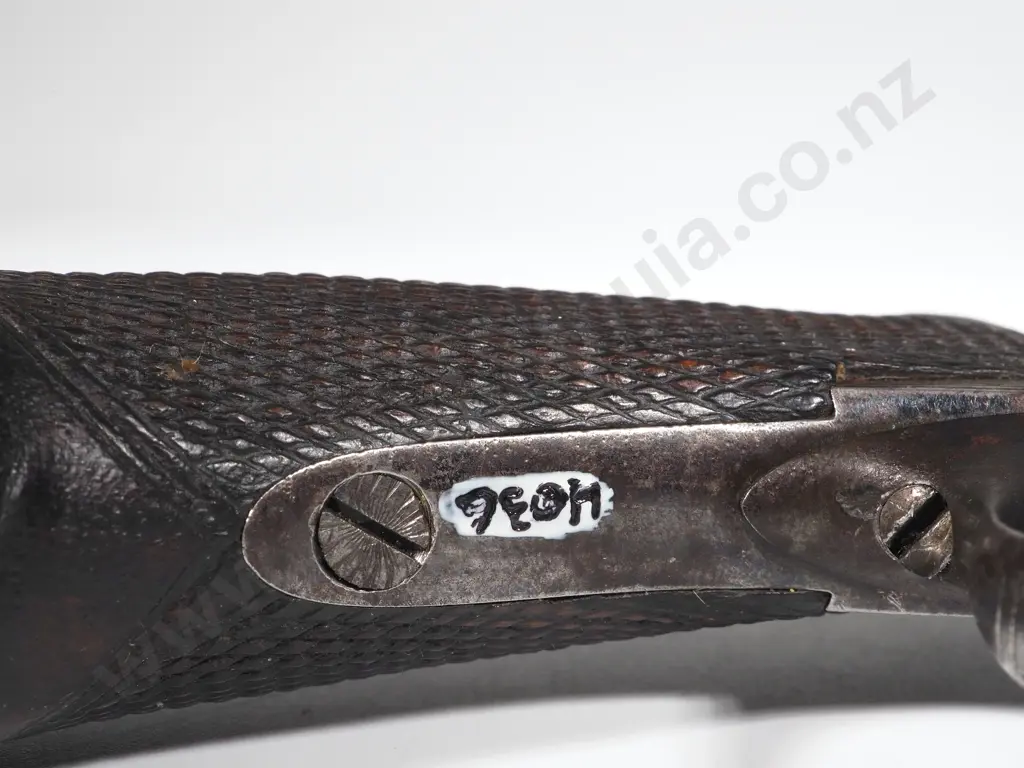 Cased Beaumont Adams .22 Calibre Pistol by Edwards of London & Accoutrements Image 1++