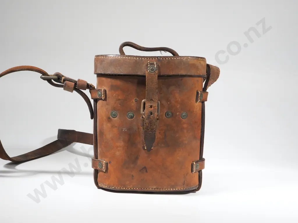 WW1 Military Cased Binoculars  Image 1++