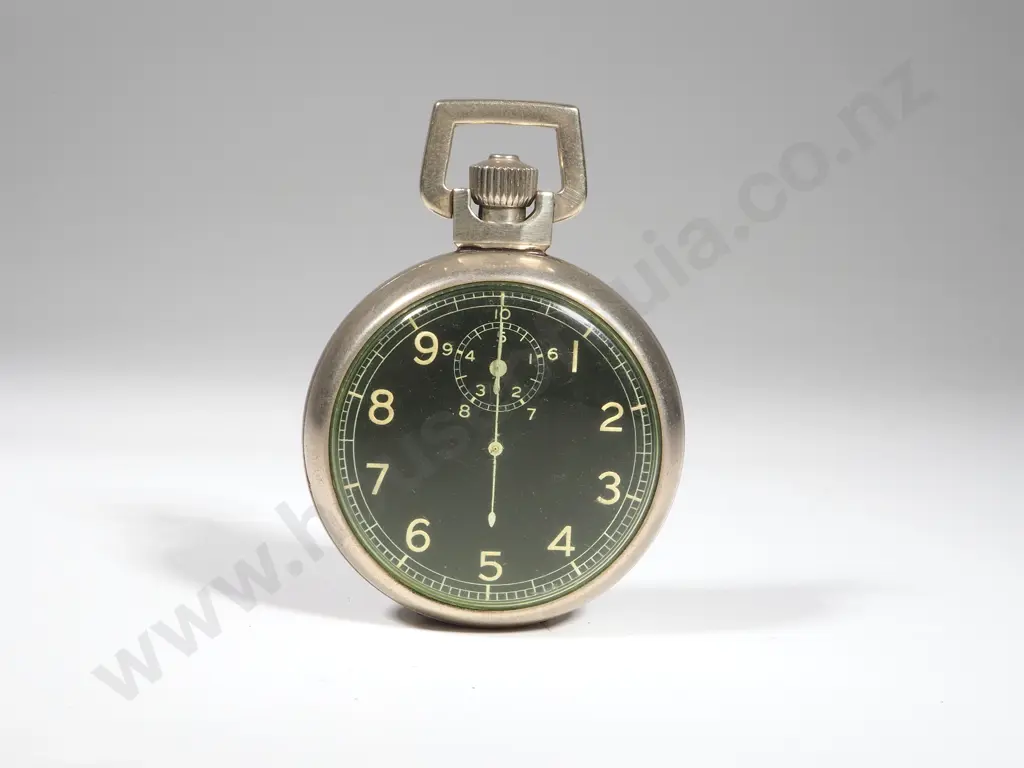 Black Dial WW2 Period Bomb Aimers Stop Watch - Working  Image 1++