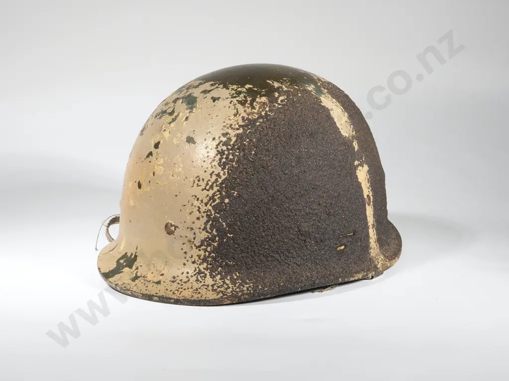 Iraqi Soliders Helmet - Gulf War Period - Bought back by Vendors Brother in law who was an engineer in Kuwait Image 1++