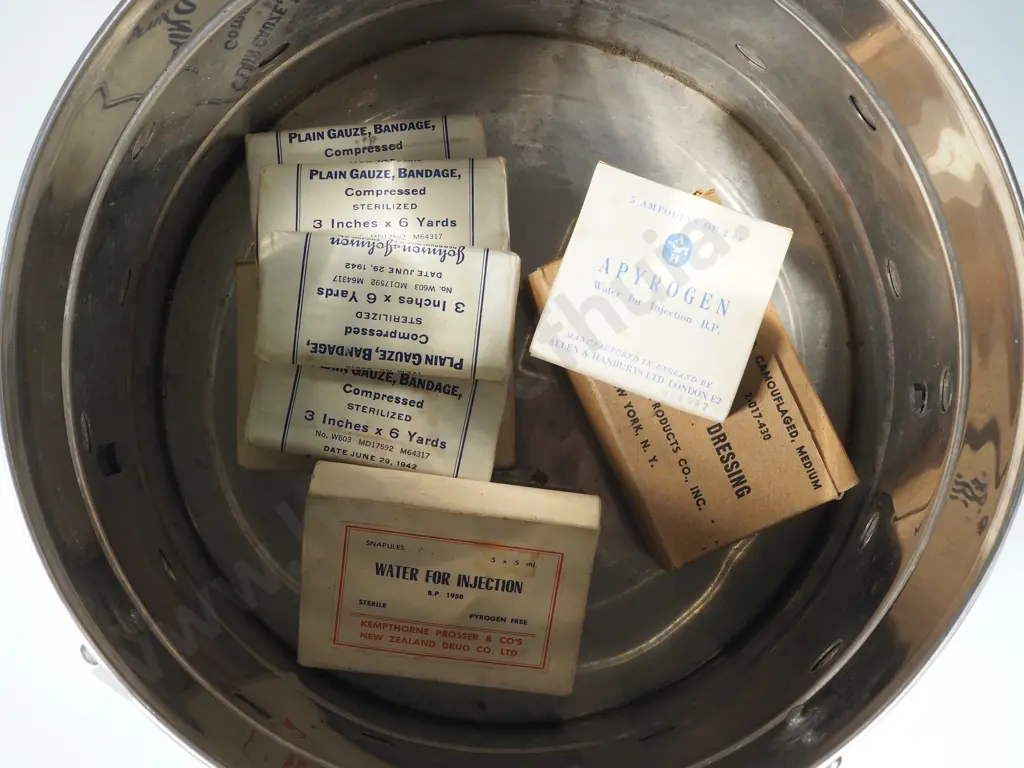 Vintage Military Surgical Dress Drum w Assorted Military Medical Supplies  Image 1++