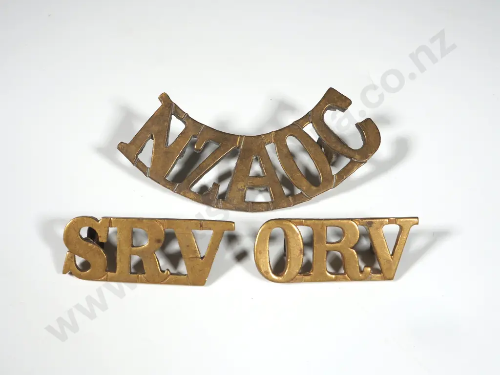 Three New Zealand Shoulder Titles Image 1++