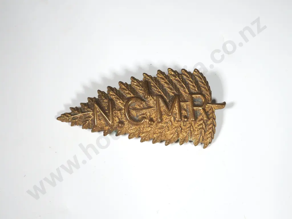 Pre- WW1 North Canterbury Mounted Rifles Fern Leaf Badge- Mounted into Sweetheart Brooch  Image 1++