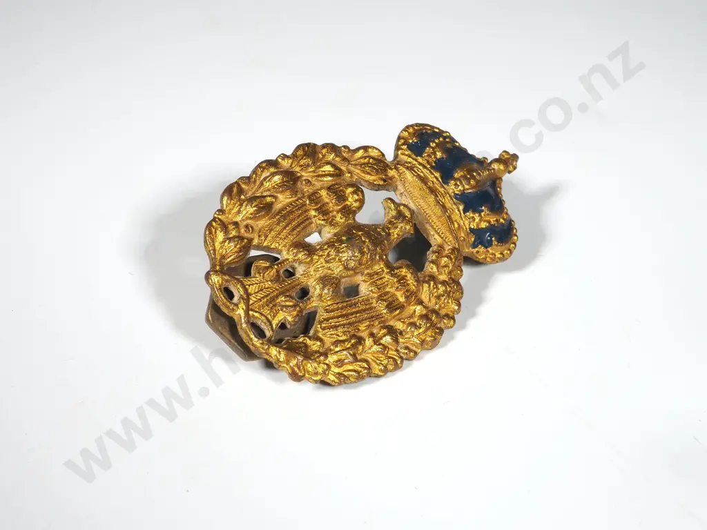 Facist Italian Air Force Officers Cap Badge Image 1++