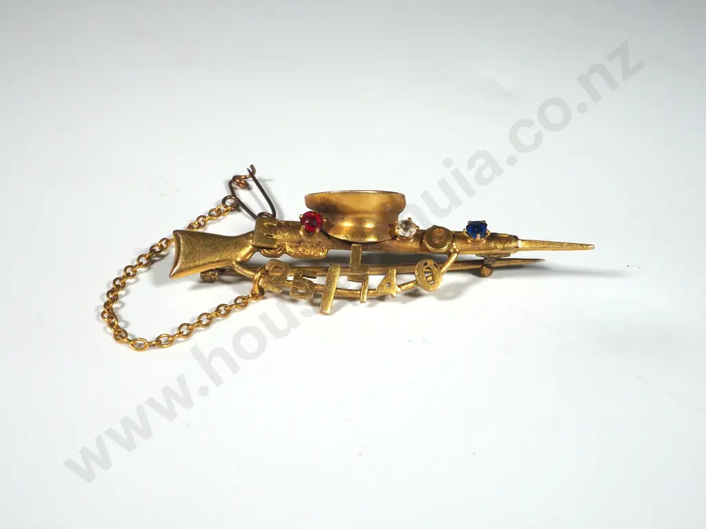 WW1 New Zealand 9ct Gold Earl of Liverpools Own Sweetheart Rifle Brooch to 25/740 Image 1++