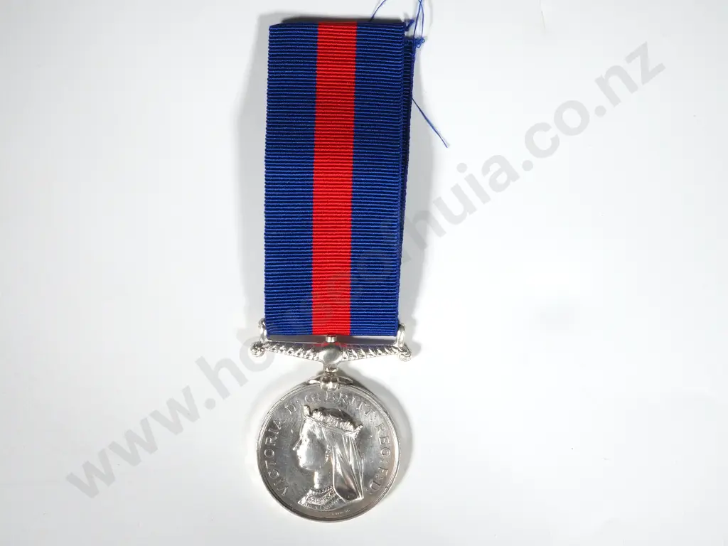 New Zealand Medal Maori Land Wars W T Dryberg Napier Militia  - Brooch mounted with this then being removed Image 1++