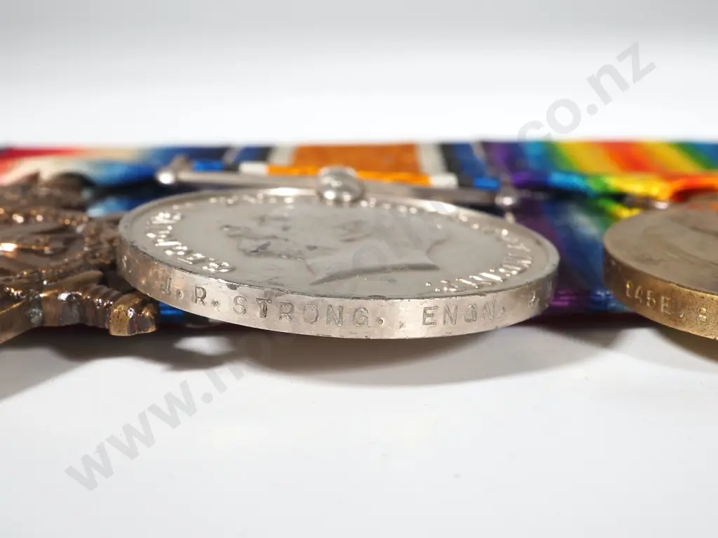 WW1 DSM Group of 4 to John Robert Strong RNR Trawler Ermine Image 1++