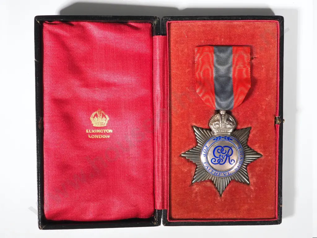 English Imperial Service Medal to Sidney Edward Buckeridge - Overseer of the London Postal Service Image 1++