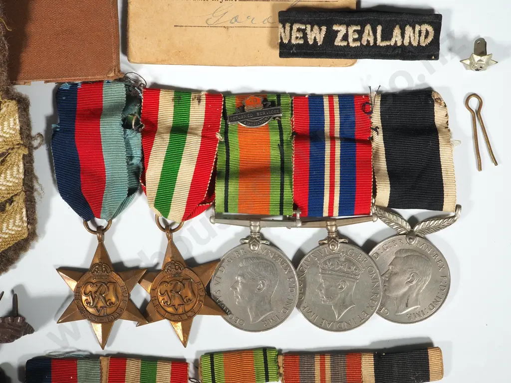 WW2 New Zealand's Medal Group - Paybooks - Ribbon Bars - Rank Patches  Image 1++