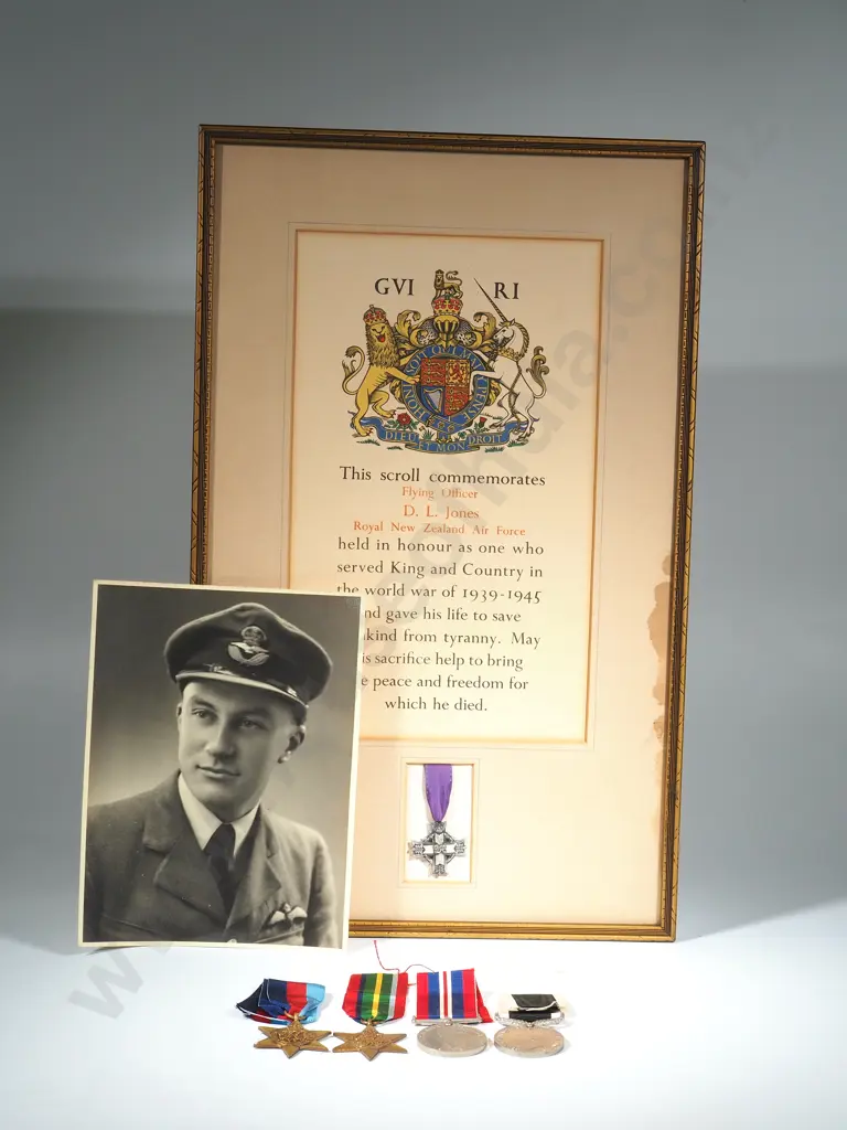 Exceptional New Zealand Memorial Cross to Flying Officer D L Jones & Group of 4:  Kitty Hawk Pilot w Two Victories & KIA Image 1++