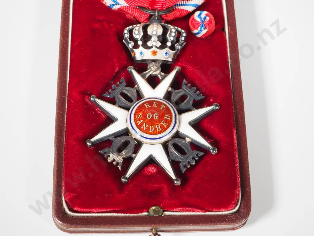 Norwegian Order of St Olaf Image 1++