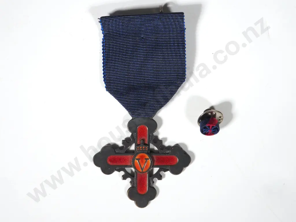 Royal Norwegian Order of Merit Image 1++