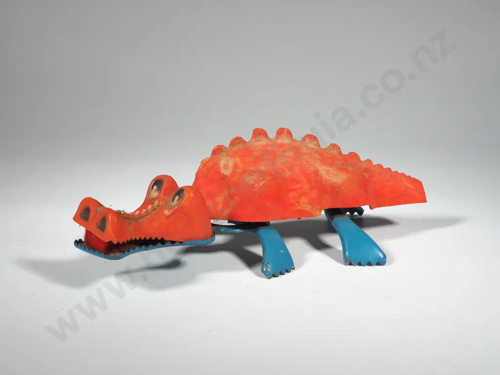 Vintage Tri-ang Minic Tin Plate & Plastic Jabberwock Image 1++