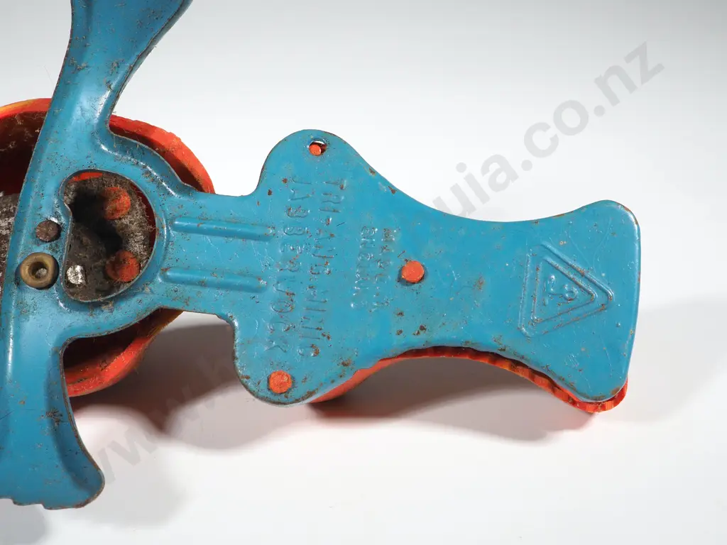 Vintage Tri-ang Minic Tin Plate & Plastic Jabberwock Image 1++