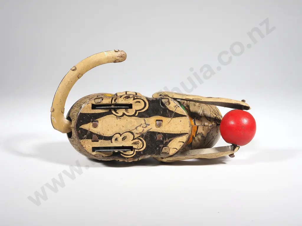 Vintage MAR Tin Plate Wind up Cat Toy Image 1++