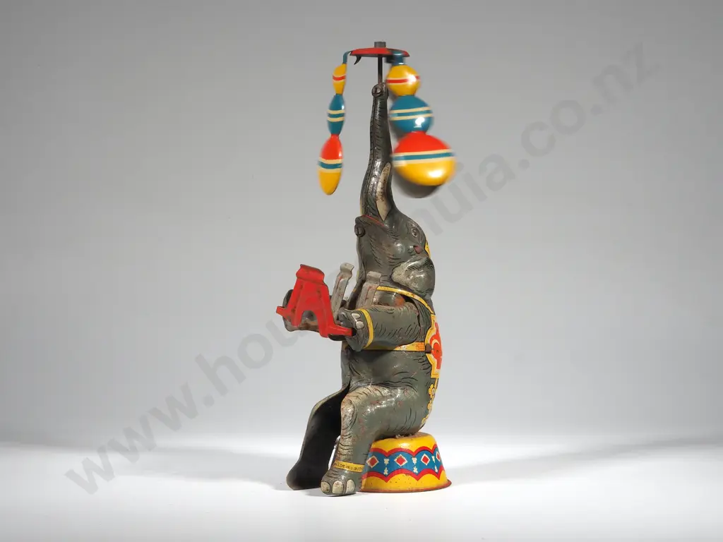 Vintage Circus Elephant Tin Plate Wind Up Toy - Made in U.S. Zone Germany Image 1++