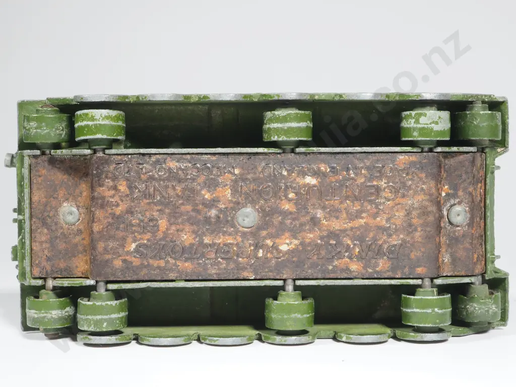 Dinky Toys Mighty Antar No.660 Tank Transporter & Dinky Toys Centurion Tank No.651 (Missing Rubber Tracks) Image 1++