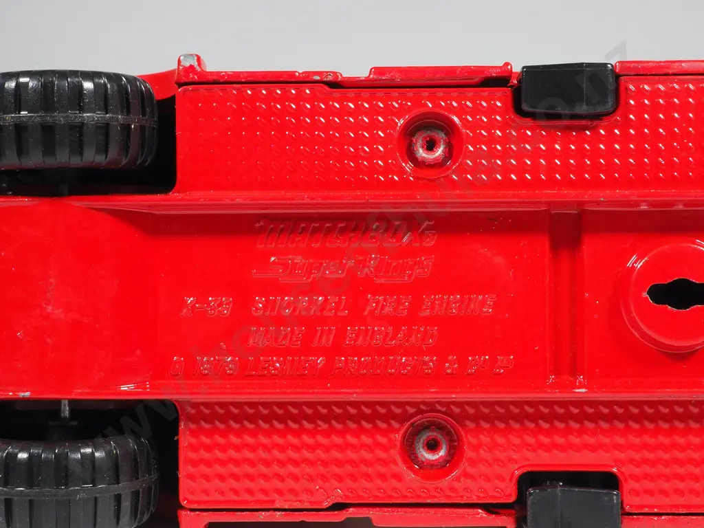 Vintage Matchbox K-39 ERF Simon Snorkel Fire Engine Superkings Range Image 1++
