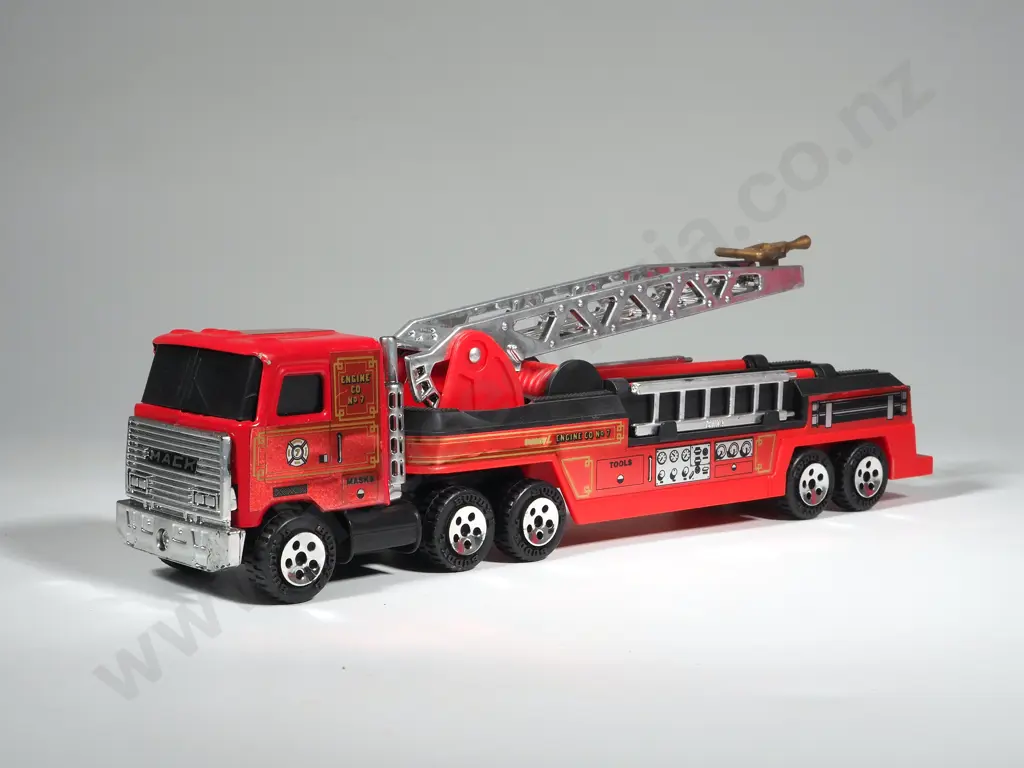 Vintage Buddy l 12" Plastic Red Fire Engine Ladder Fire Truck #7 1989 Image 1++