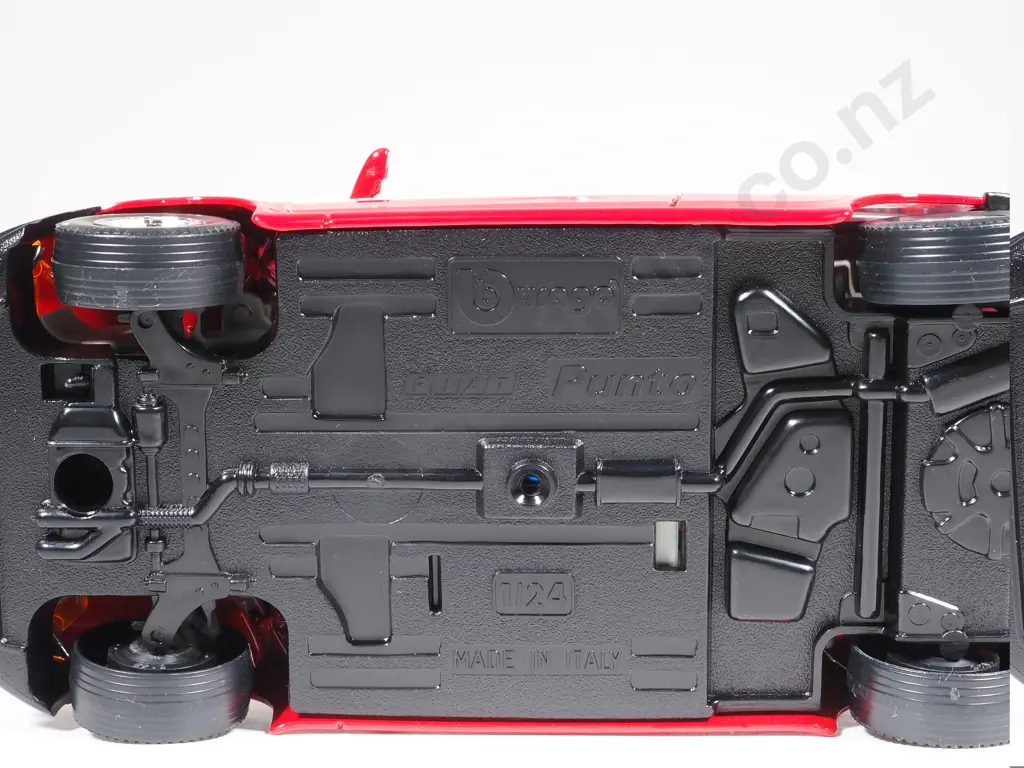 Bburago Fiat Punto Fire Car Image 1++
